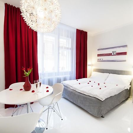 Honeymoon Ruterra Studio Praga Cameră foto